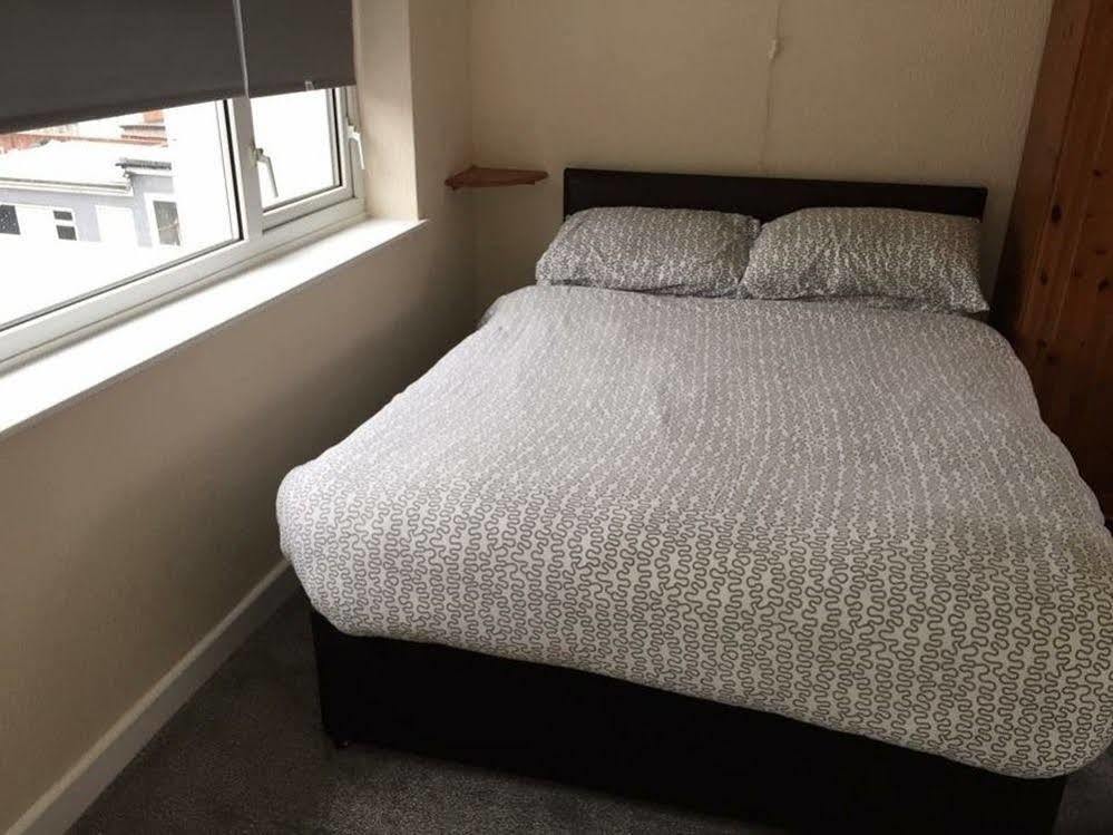 בלקפול Twelve Apartments מראה חיצוני תמונה