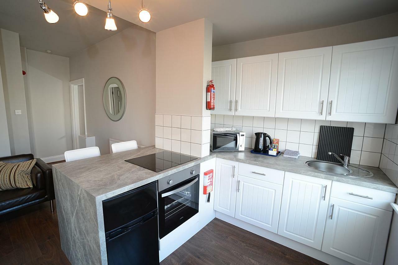 בלקפול Twelve Apartments מראה חיצוני תמונה