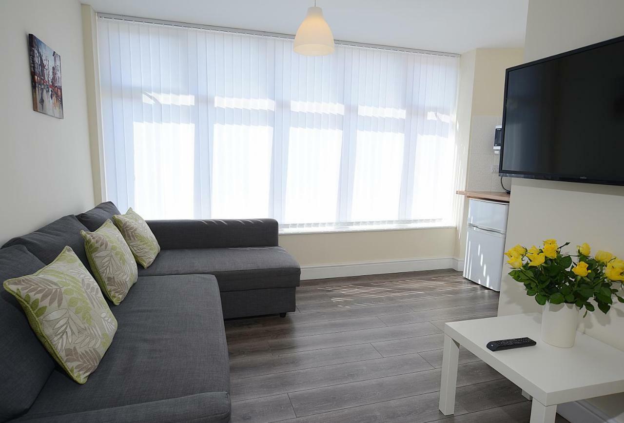 בלקפול Twelve Apartments מראה חיצוני תמונה